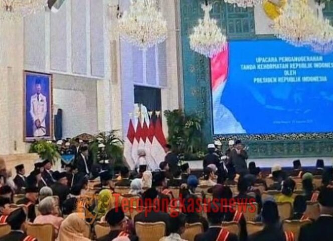 
					Presiden Prabowo Anugerahkan Bintang Republik Indonesia Utama kepada Ketua DPR Puan Maharani