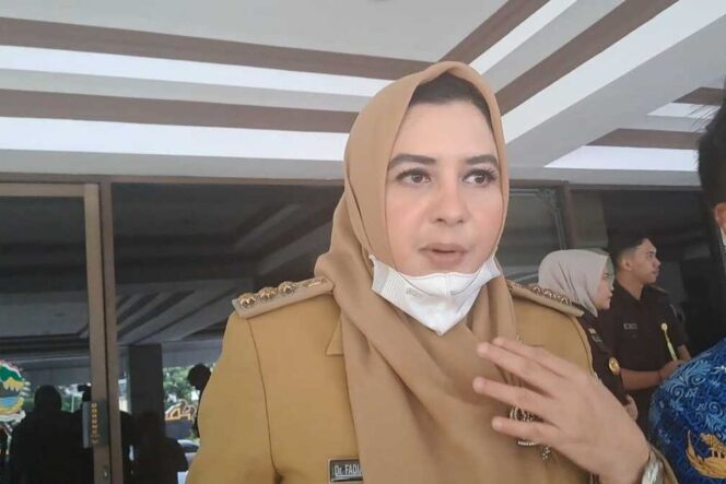 
					BUPATI PEKALONGAN TERCIDUK OTT KPK, LANGSUNG DIBAWA KE JAKARTA