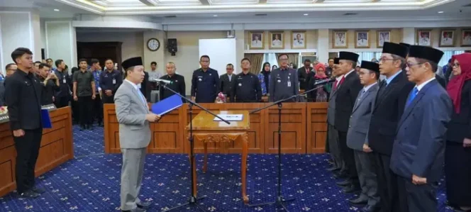 
					Pelantikan Sejumlah Pejabat Pemprov Lampung, Marindo Kurniawan Tegaskan Peran Strategis Dorong Pembangunan Daerah