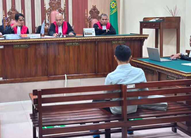 
					Eks Dirut PT LEB Divonis 7 Tahun Penjara dalam Kasus Korupsi Dana PI 10 Persen