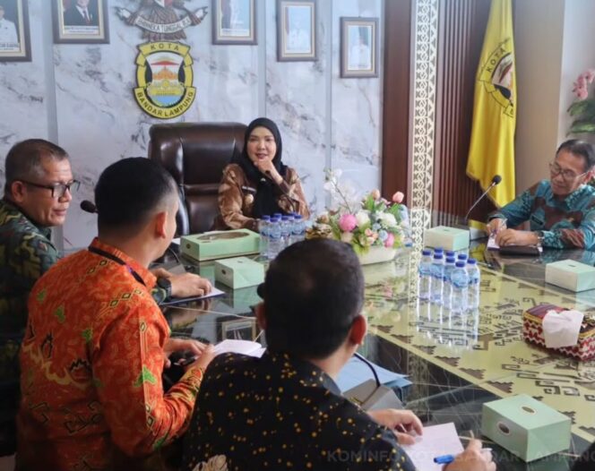 
					Audensi Pemanfaatan Qris UMKM di CarFreeDay Tugu Adipura Kota Bandar Lampung
