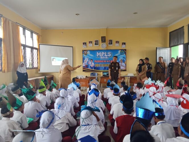
					1 SD Negeri di Bandar Lampung Hanya Dapat 2 Murid Baru, Tetap Beroperasi