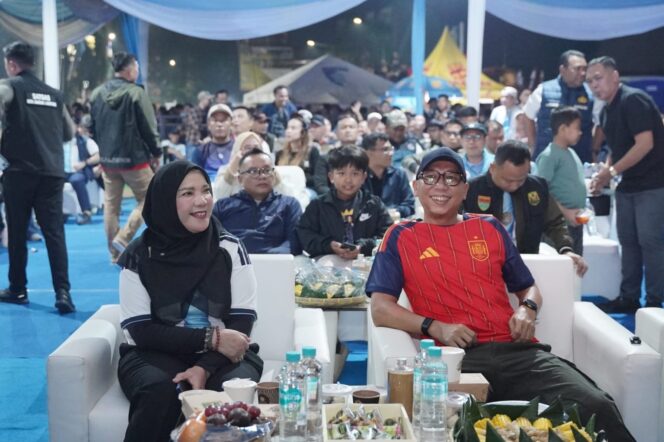 
					Nobar Piala Dunia, Eva Dwiana Ajak Warga Jaga Kebersamaan