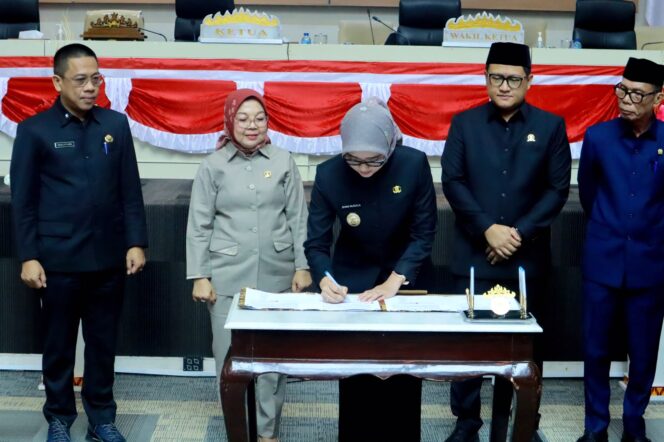 
					Pemprov dan DPRD Lampung Sepakati Perubahan KUA-PPAS APBD 2026
