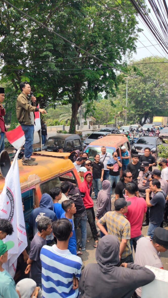 
					Aset Negara Jadi Bancakan” ALAMBAKA Tantang PTPN I Regional 7 Buka-bukaan Soal HGU