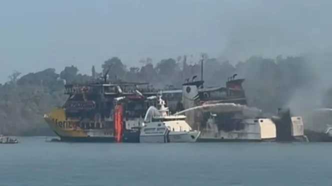 
					KMP Batumandi Terbakar di Merak, 420 Penumpang Selamat – Dirut ASDP Minta Maaf